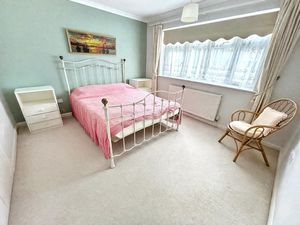 Photo 16- click for photo gallery